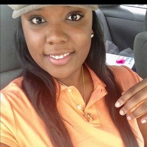 Meet your Posher, Errolyn